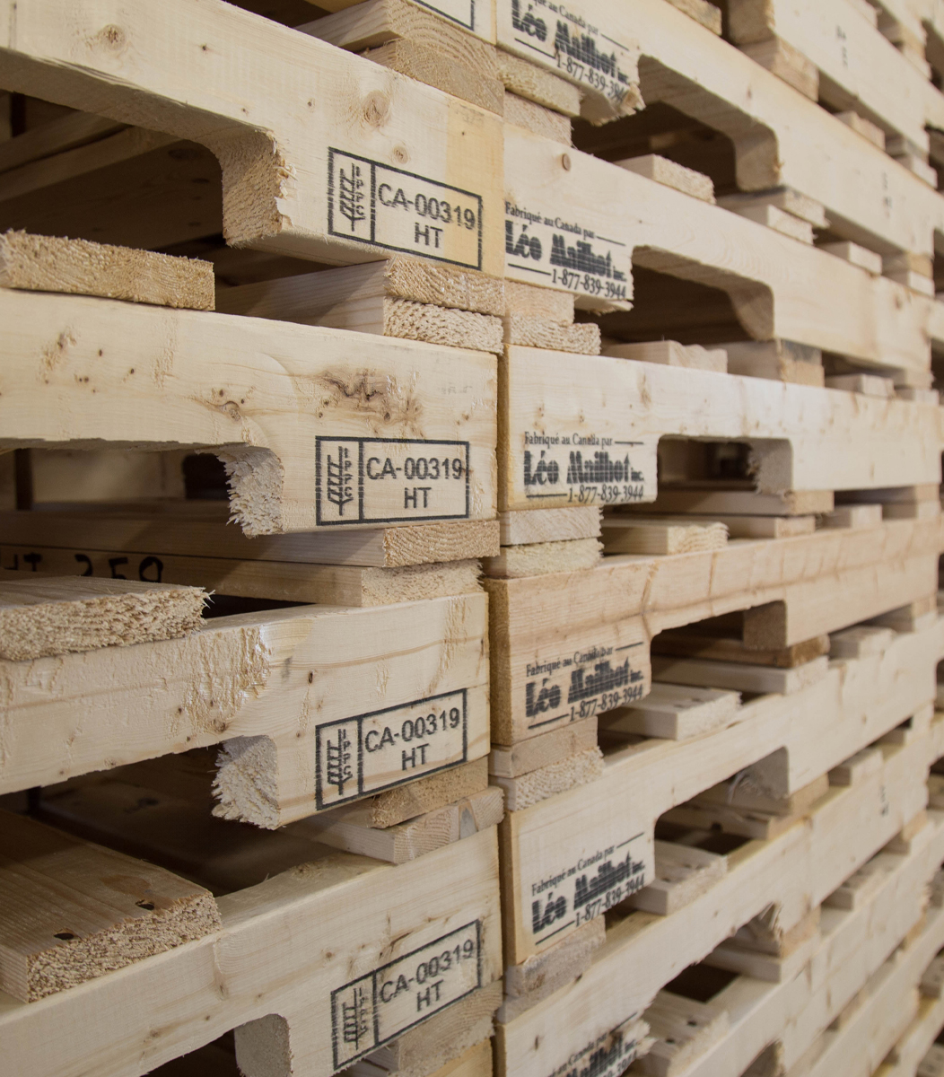 Palettes en bois | Léo Mailhot inc.
